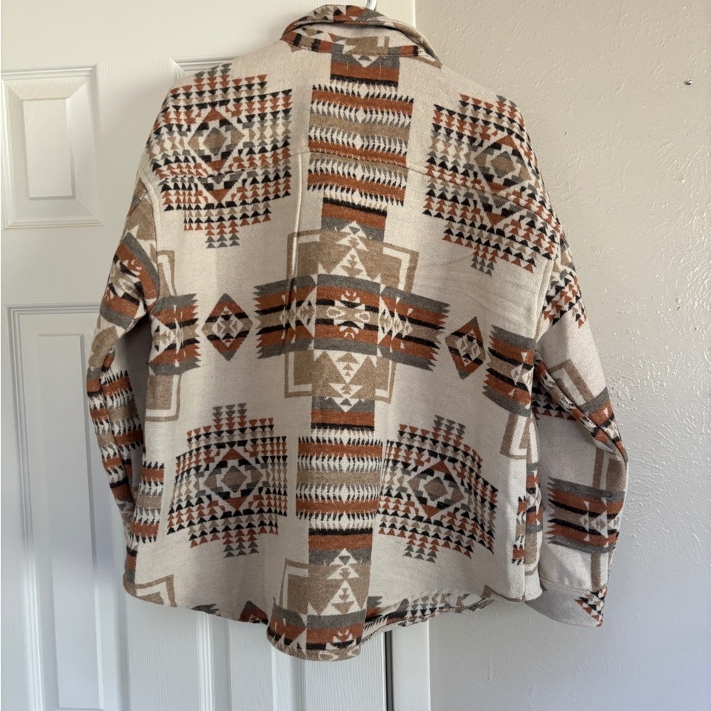 Shacket Aztec Pattern - image 4